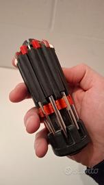 cacciavite 8 in 1