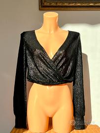 Zara - crop top nero con scollo a V profondo