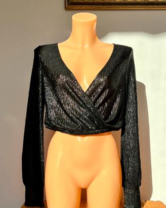 Zara - crop top nero con scollo a V profondo