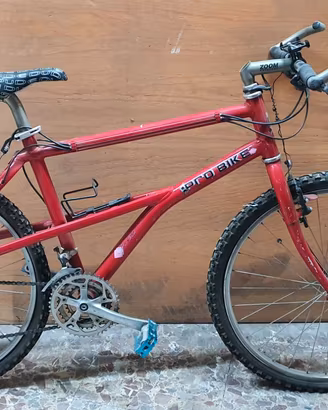 Mountain Bike Saracen Kili Racer (Pro Bike)