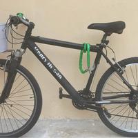 🚴♂️ Mountain Bike completamente attrezzata