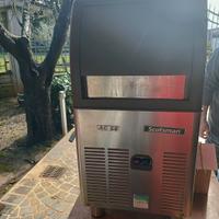 macchina per il ghiaccio 