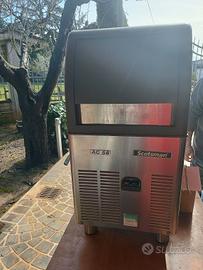 macchina per il ghiaccio 