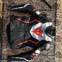 giacca moto 48 dainese uomo pelle come NUOVA