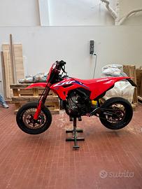 Honda crf 450 supermotard