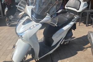 Honda SH 150 2021 EUROSCOOTER esamino permuta fina