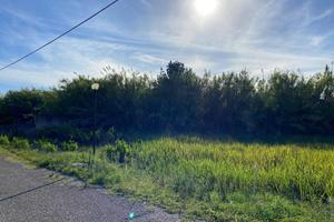Terreno di 1100 m² a Giugliano in Campania