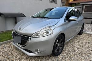 Peugeot 208 1.4 VTi 95 CV GPL / benzina