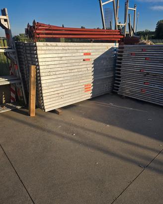 ponteggio aluminio Layher