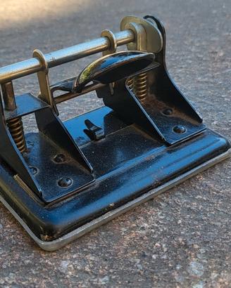 Perforatrice per carta vintage