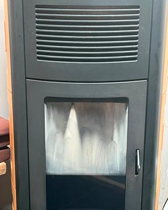 Stufa a pellet di prestigio temperatura regolabile