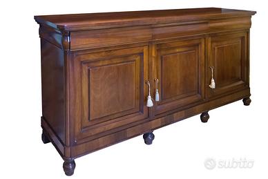Credenza in arte povera