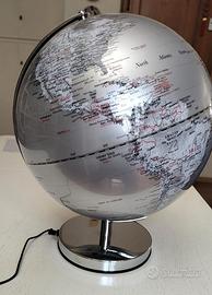 Mappamondo luminoso