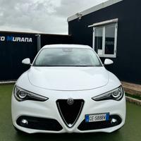 Alfa Romeo Stelvio 2.2 Turbodiesel 190 CV AT8 Q4 B