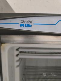 Freezer verticale 