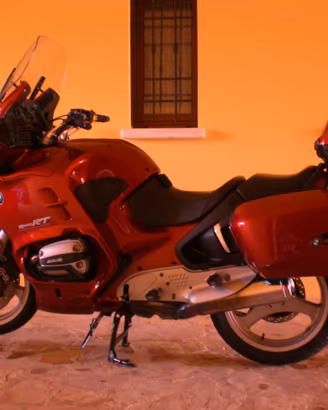 splendida BMW R1100RT