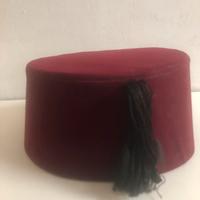 Fez  cappellocilindrico in uso durante il fascismo