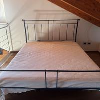 Letto matrimoniale Giusti Portos in ferro battuto