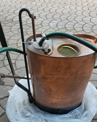 Pompa irroratrice in rame originale  a zaino