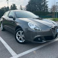 Alfa Romeo Giulietta - 65.000 km - garanzia 12mesi