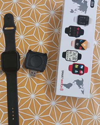 smart watch 8 nuovo mai usato 