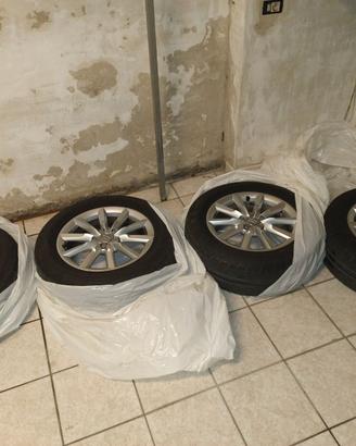 Kit cerchi e gomme audi Q3