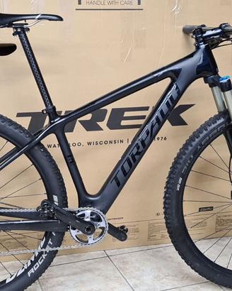 MTB FULL CARBON