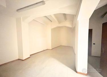 Uffici varie metrature vicinanze Tribunale Milano