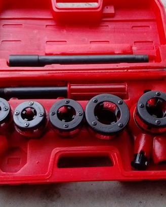 Kit di Filettatura Tubi idraulici a Cricchetto