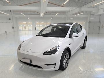TESLA MODEL Y 75 KWH DUAL MOTOR LONG RANGE 4WD AUT