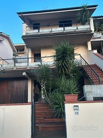 Vendita/aff villetta a schiera a Montecatini terme