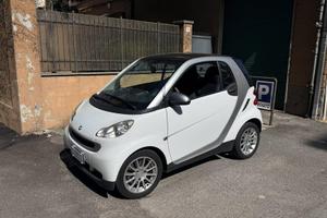 Smart fortwo 1.0 mhd bianca lim 70cv
