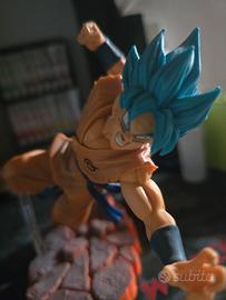 action figure goku ssj blu bandai
