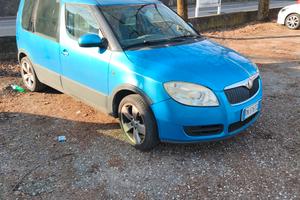 SKODA ROOMSTER GPL 1.4