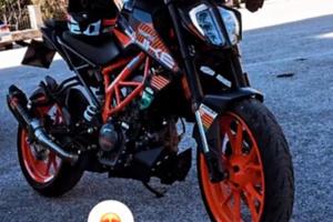 Ktm duke 125
