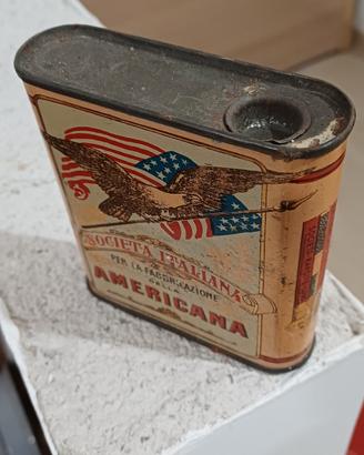 Scatola antica in latta 