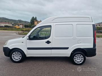 Fiat dobló (tetto alto)