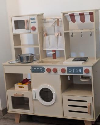 Cucina giocattolo