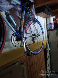 Bici da corsa artigianale