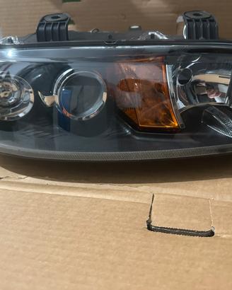 Faro anteriore destro Valeo Fiat Punto 188