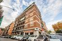 3-locali-a-roma