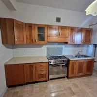 Cucina completa Lube in legno ciliegio 