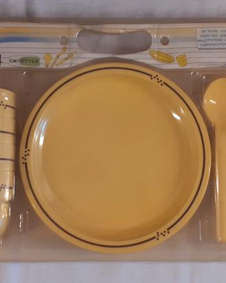 Set 4 Gio'Style mai usato stoviglie picnic camper
