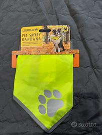 Bandana riflettente per cani.
