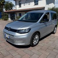 Volkswagen Caddy 5 posti