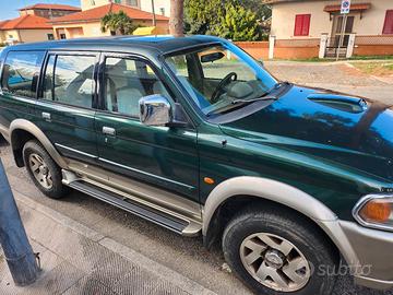 mitsubishi Pajero sport 