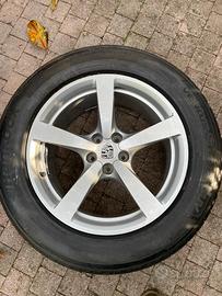 GOMME PORSCHE MACAN NUOVE COMPLETE DI CERCHI.