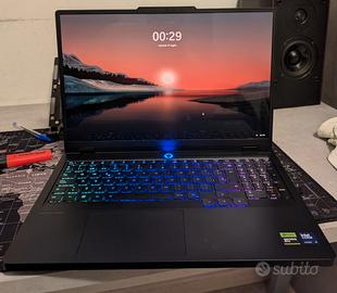 lenovo Legion Pro 5i 16"  Intel Core Ultra 9 275HX