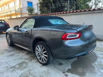 Fiat 124 Spider Cabrio 1.4 Benzina - 2017