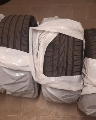 Gomme 245 40 19 98y 6.2 / 6.4 mm 85% dot 2023